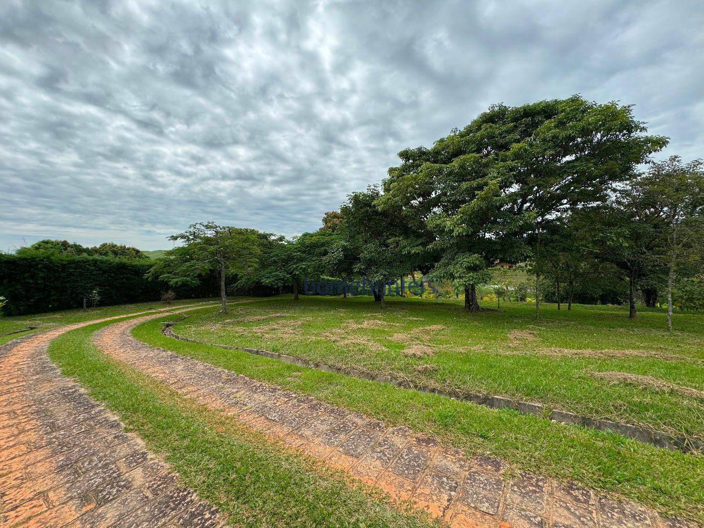 Chácara à venda com 3 quartos, 1400m² - Foto 28