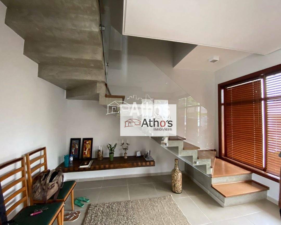 Sobrado à venda com 3 quartos, 225m² - Foto 8