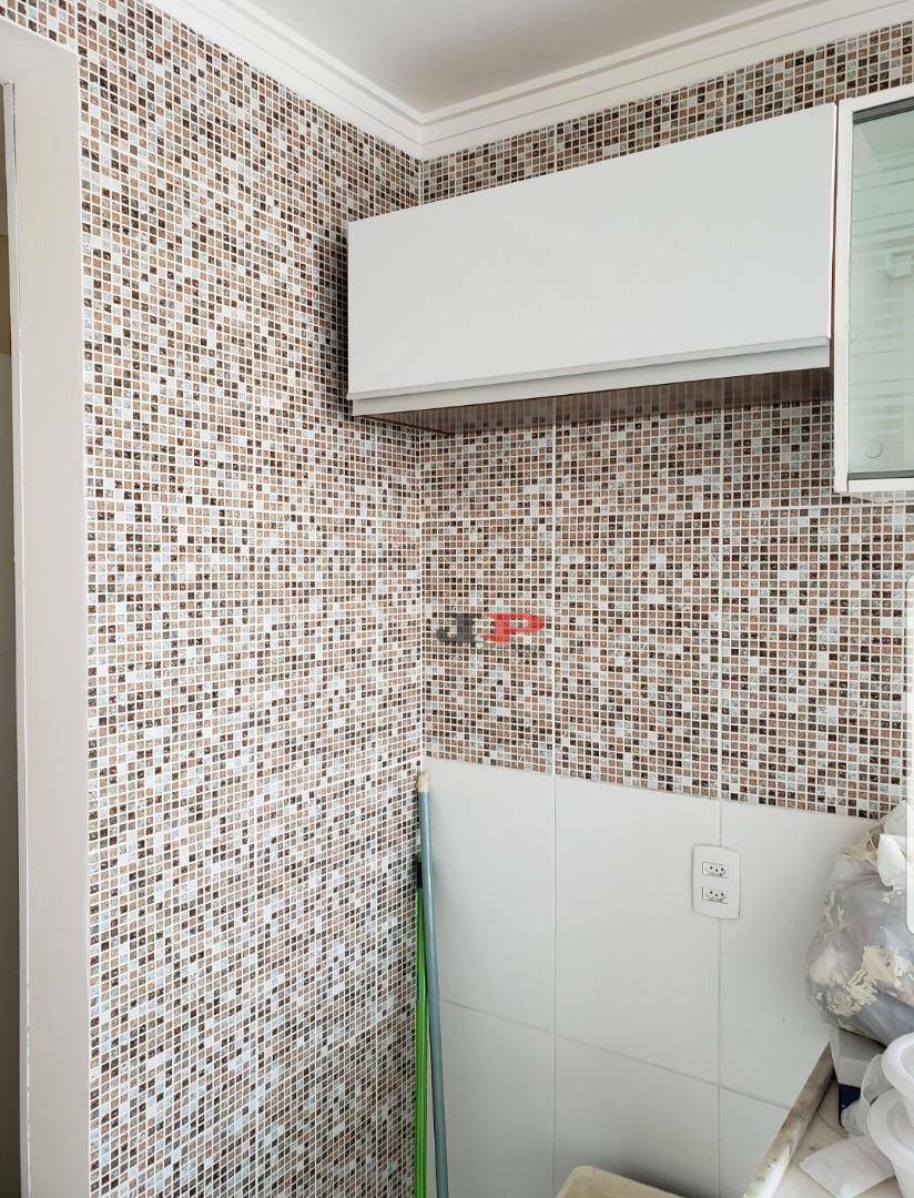 Apartamento à venda com 2 quartos, 45m² - Foto 2