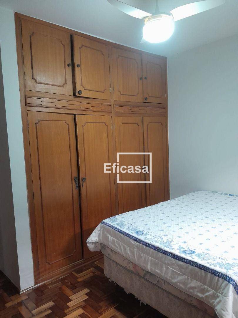 Casa à venda com 3 quartos, 270m² - Foto 22