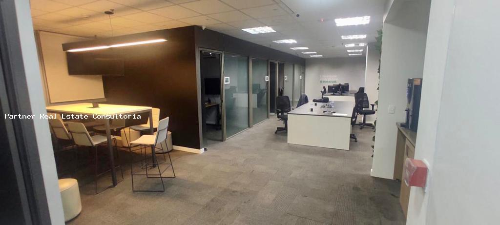 Prédio Inteiro para alugar, 1808m² - Foto 2