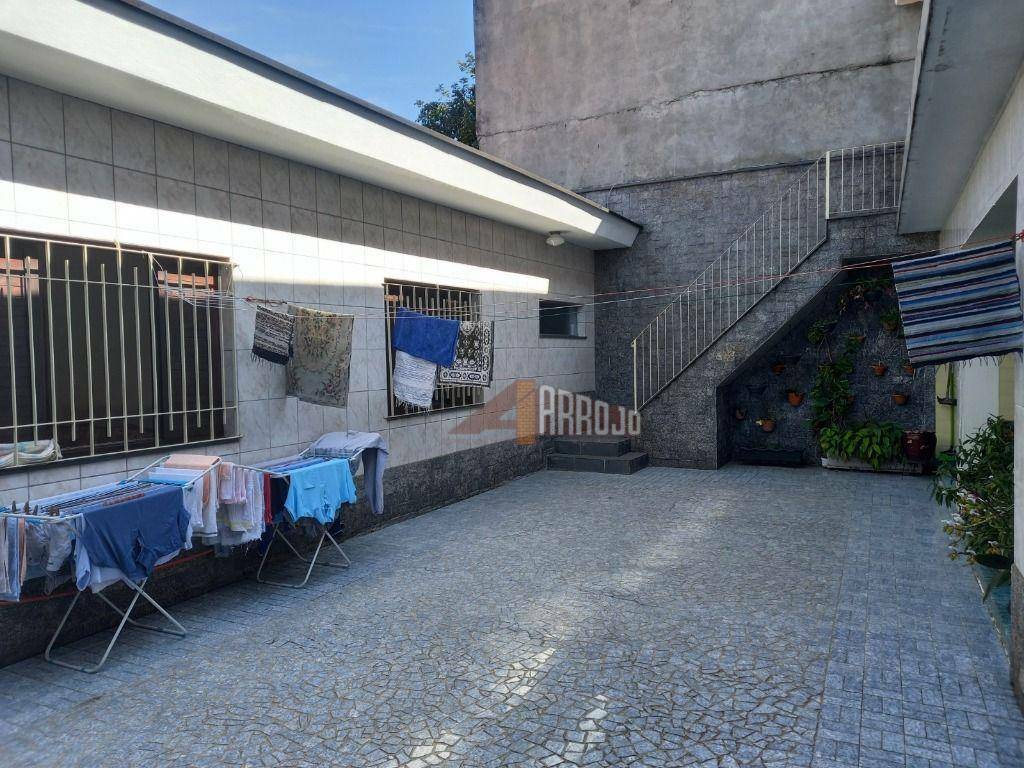 Casa à venda com 3 quartos, 249m² - Foto 13