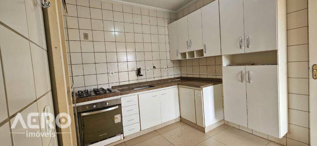 Apartamento, 2 quartos, 62 m² - Foto 2