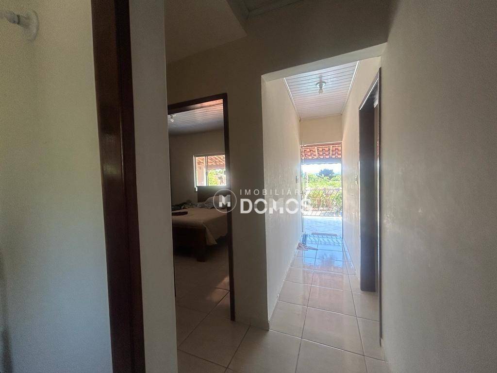 Casa à venda com 4 quartos, 300m² - Foto 16