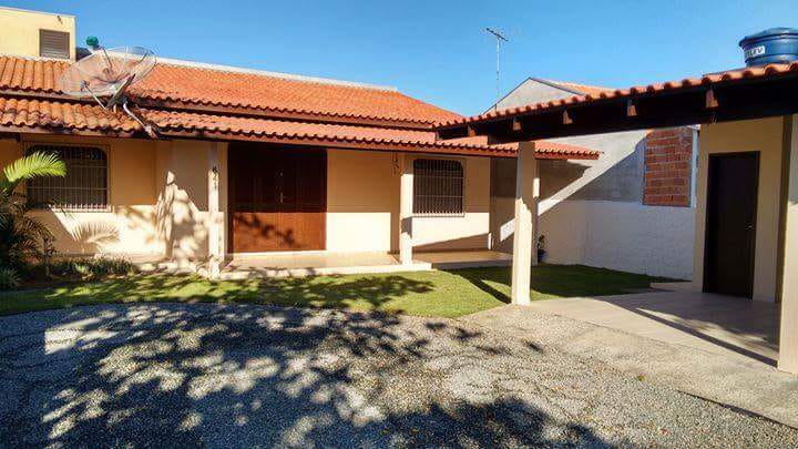 Casa à venda com 3 quartos, 150m² - Foto 2