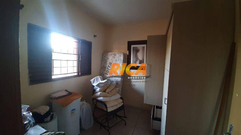 Apartamento à venda com 5 quartos, 443m² - Foto 17