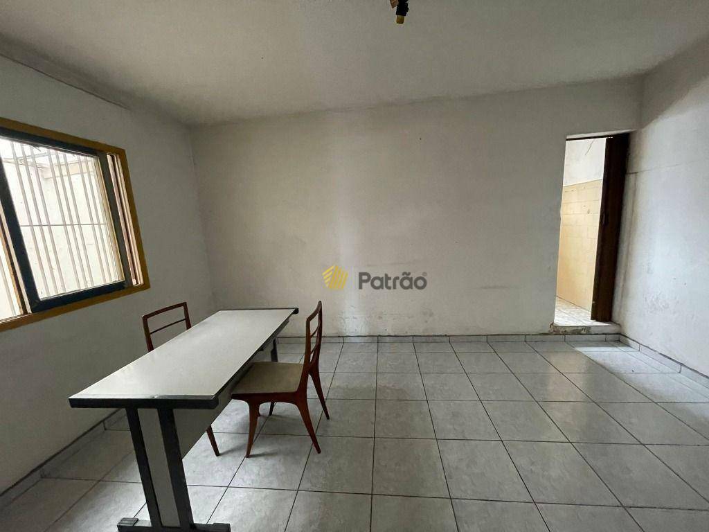 Sobrado à venda com 3 quartos, 195m² - Foto 13