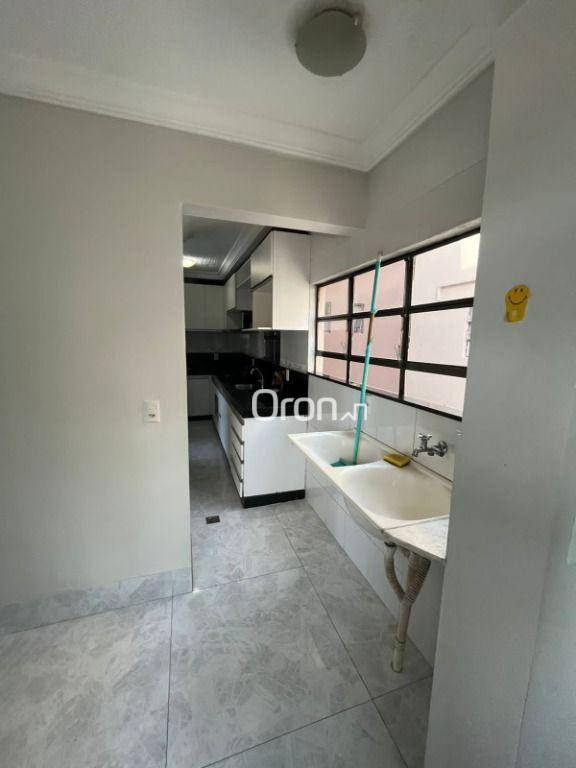 Apartamento à venda com 2 quartos, 67m² - Foto 8