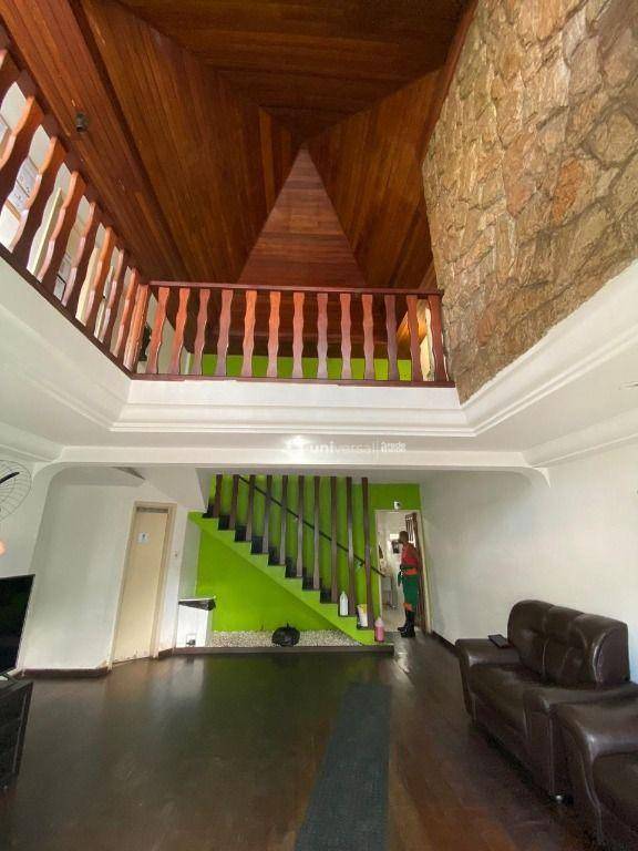 Casa, 5 quartos, 357 m² - Foto 3