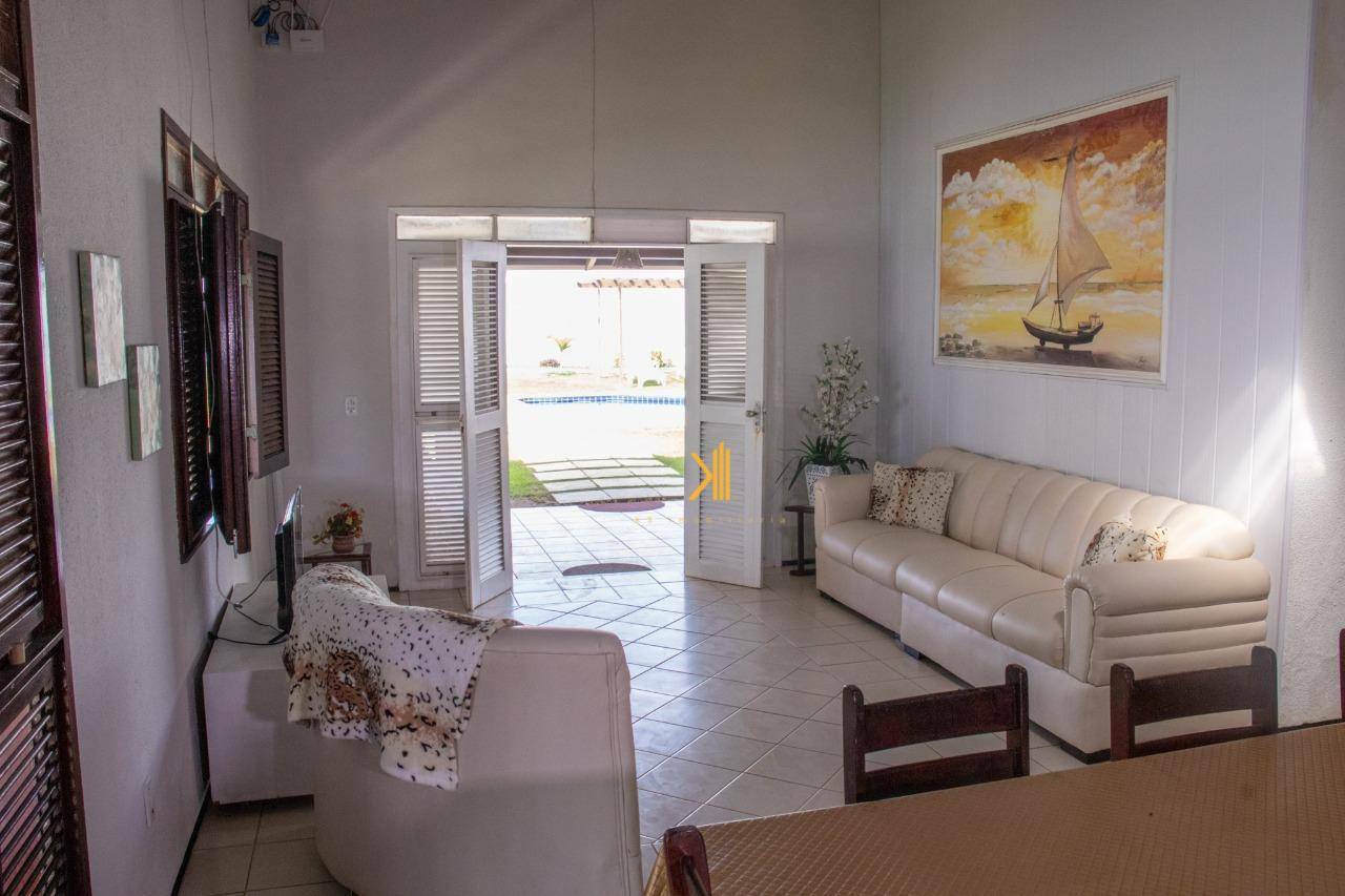 Casa à venda com 6 quartos, 300m² - Foto 16