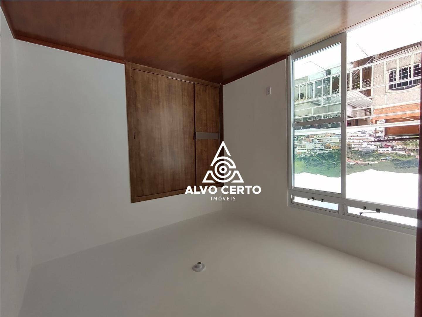 Apartamento à venda com 2 quartos, 60m² - Foto 11