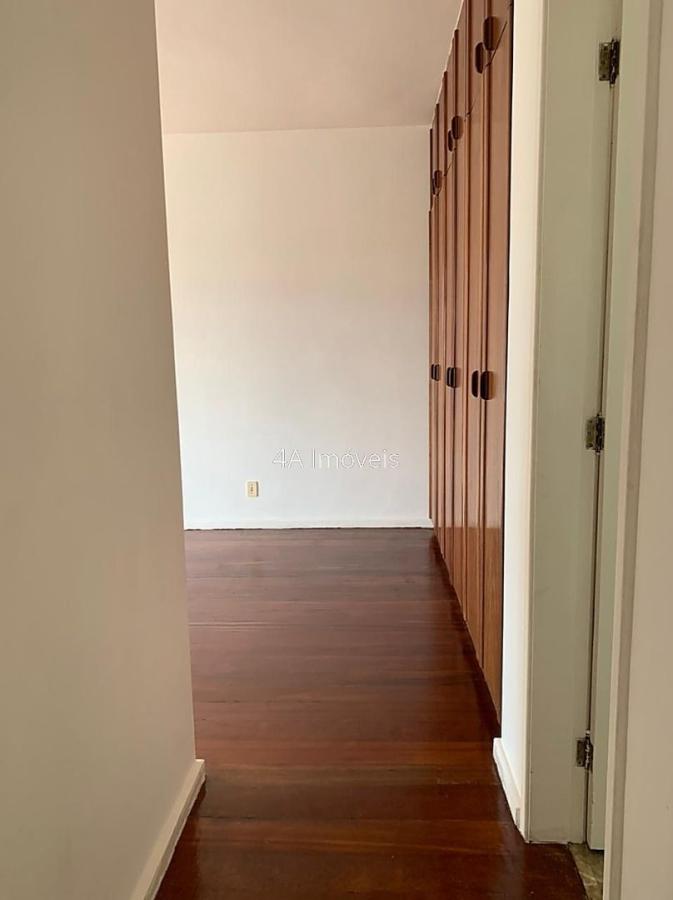 Apartamento à venda com 4 quartos, 180m² - Foto 17