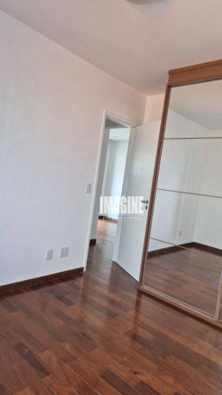 Apartamento à venda com 2 quartos, 60m² - Foto 8