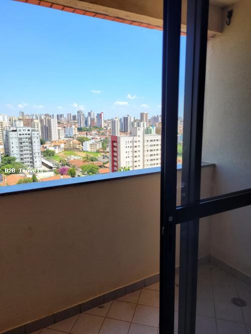 Apartamento à venda com 2 quartos, 62m² - Foto 4