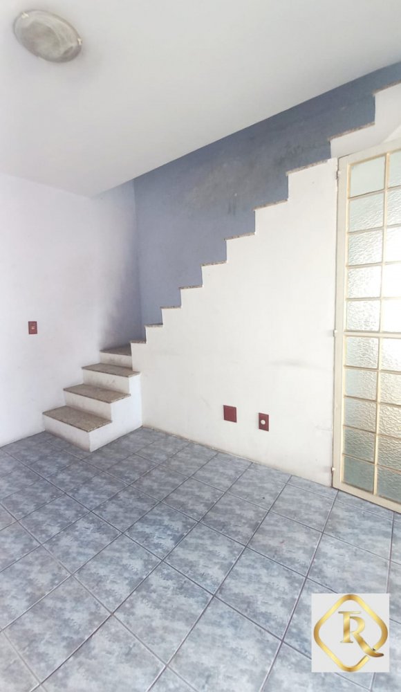 Casa à venda com 4 quartos, 160m² - Foto 5
