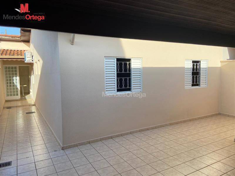 Casa de Condomínio para alugar com 3 quartos, 124m² - Foto 17