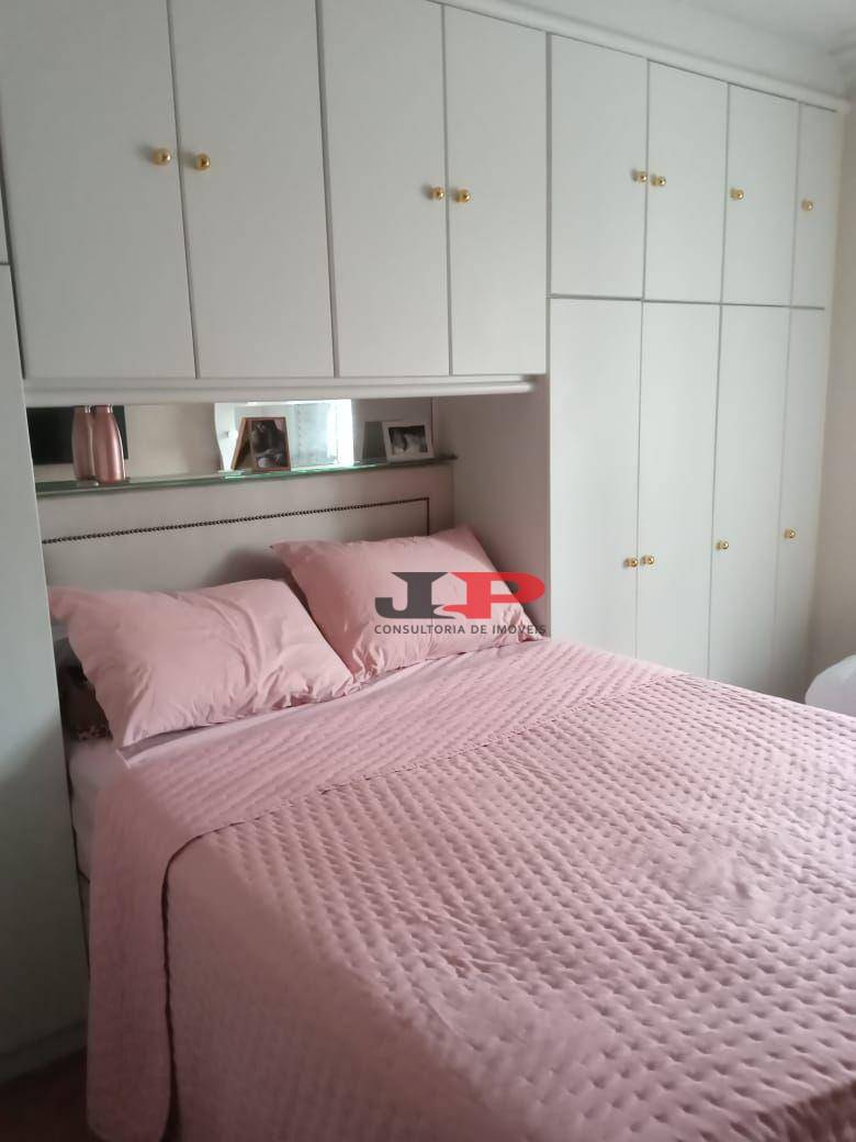 Apartamento à venda com 3 quartos, 82m² - Foto 13