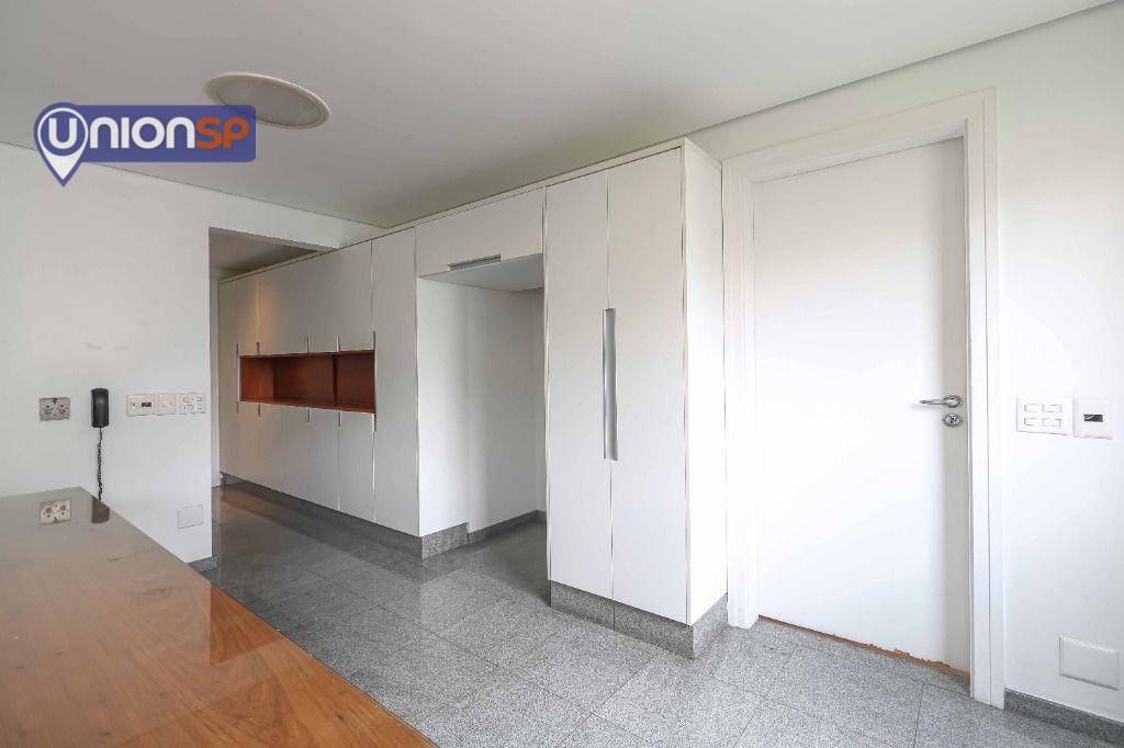 Apartamento à venda com 3 quartos, 300m² - Foto 27