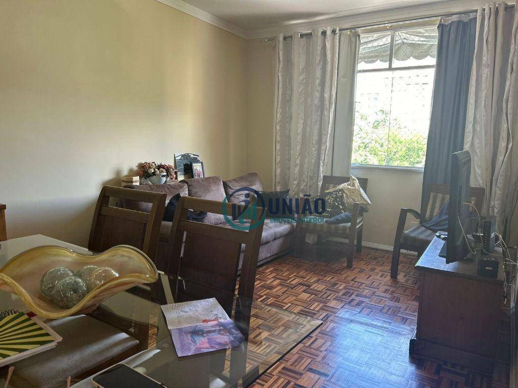 Apartamento à venda com 2 quartos, 90m² - Foto 8