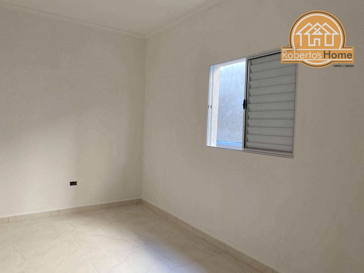 Casa à venda com 3 quartos, 105m² - Foto 4