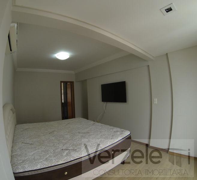 Apartamento à venda com 4 quartos, 280m² - Foto 35