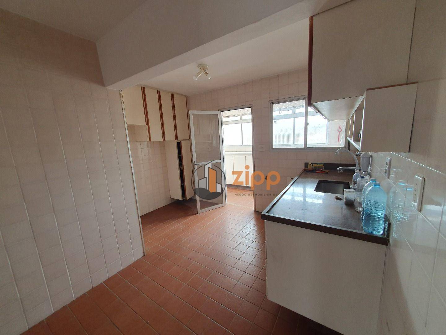 Apartamento à venda com 3 quartos, 116m² - Foto 16