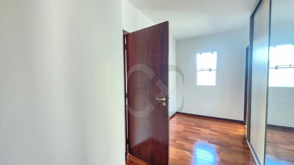 Casa, 4 quartos, 380 m² - Foto 22