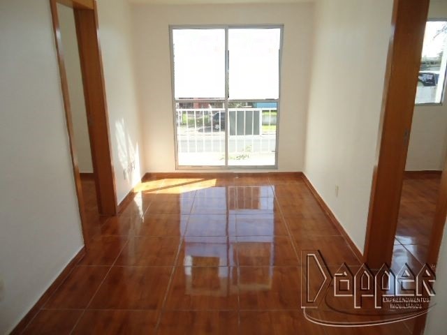 Apartamento à venda com 3 quartos, 52m² - Foto 2