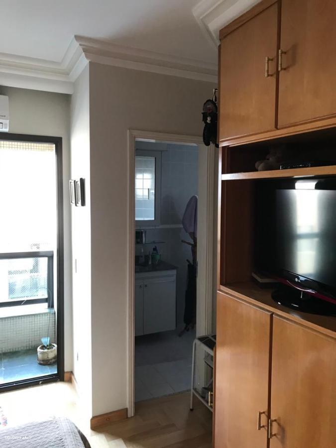 Apartamento à venda com 3 quartos, 162m² - Foto 14