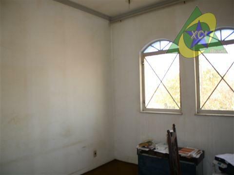 Casa à venda com 3 quartos, 380m² - Foto 12