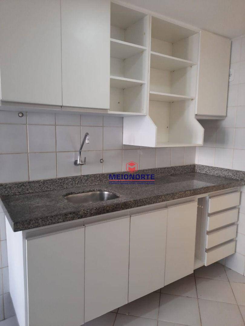 Apartamento à venda com 3 quartos, 89m² - Foto 2