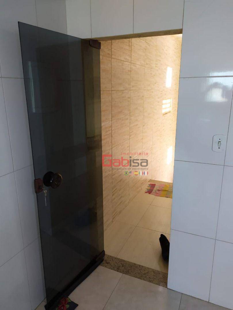 Casa à venda com 5 quartos, 220m² - Foto 17