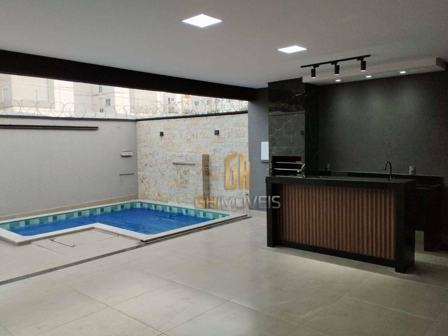 Casa à venda com 3 quartos, 126m² - Foto 3