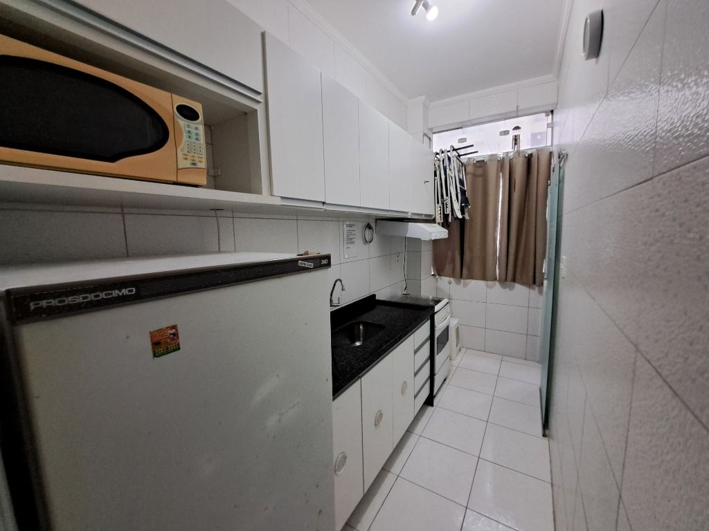 Apartamento à venda com 1 quarto, 50m² - Foto 6