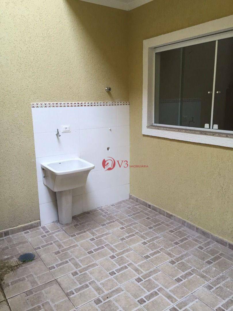 Sobrado à venda com 3 quartos, 90m² - Foto 2