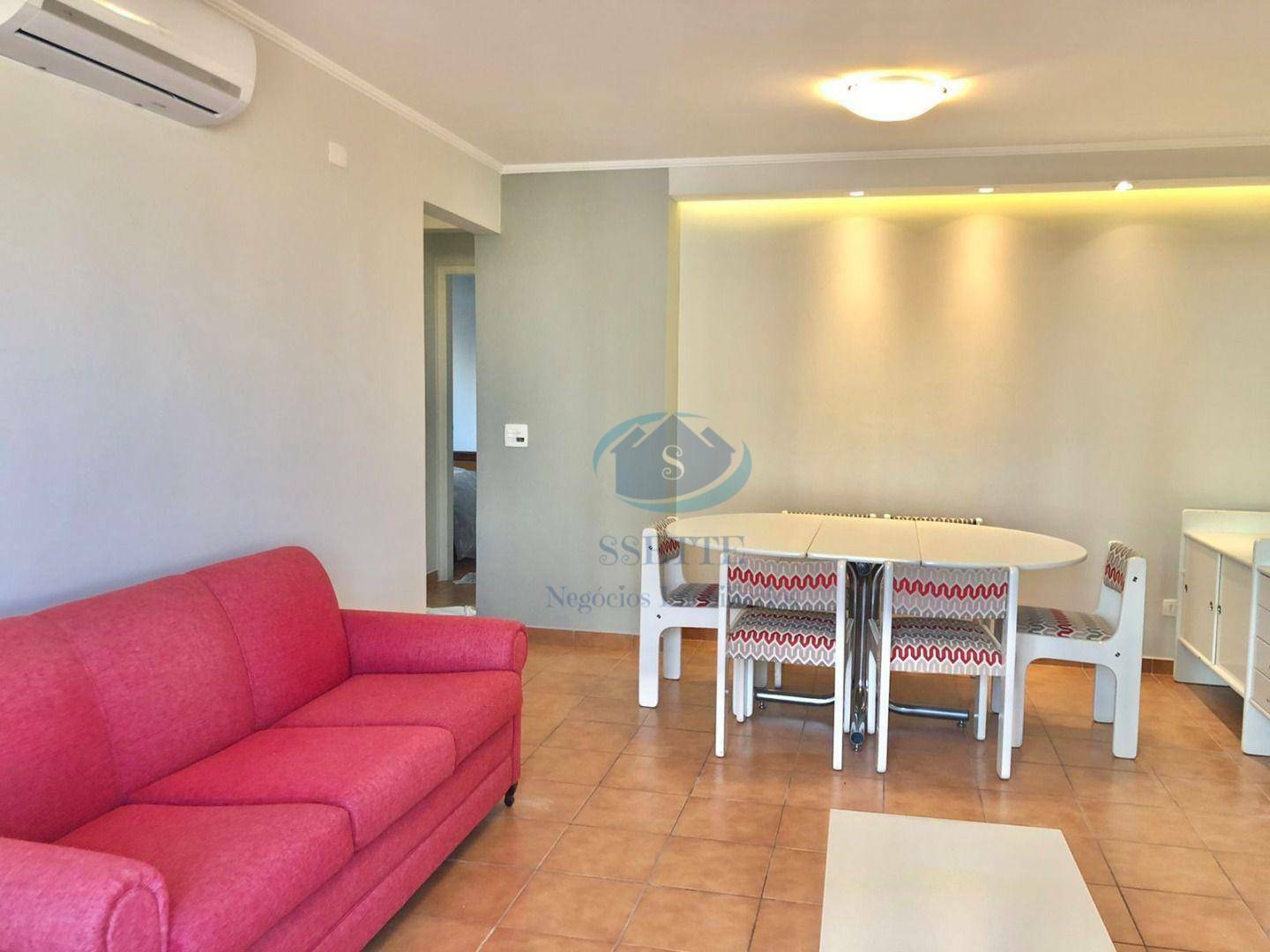 Apartamento à venda com 2 quartos, 72m² - Foto 1