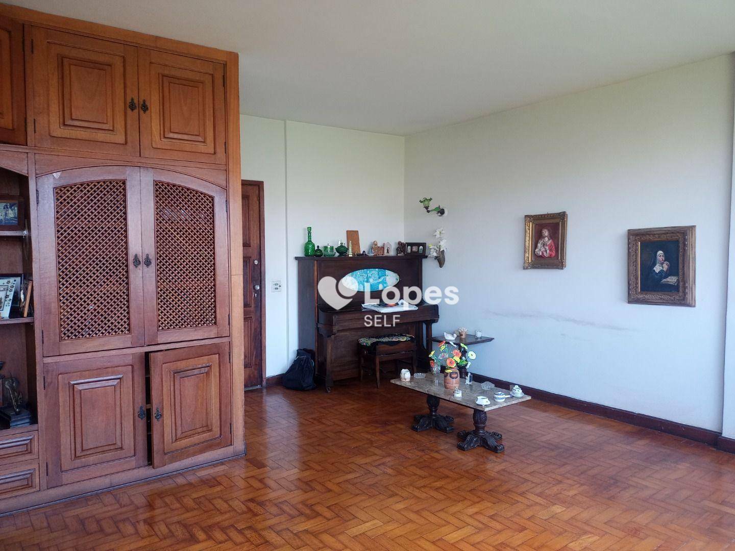 Apartamento à venda com 4 quartos, 150m² - Foto 5