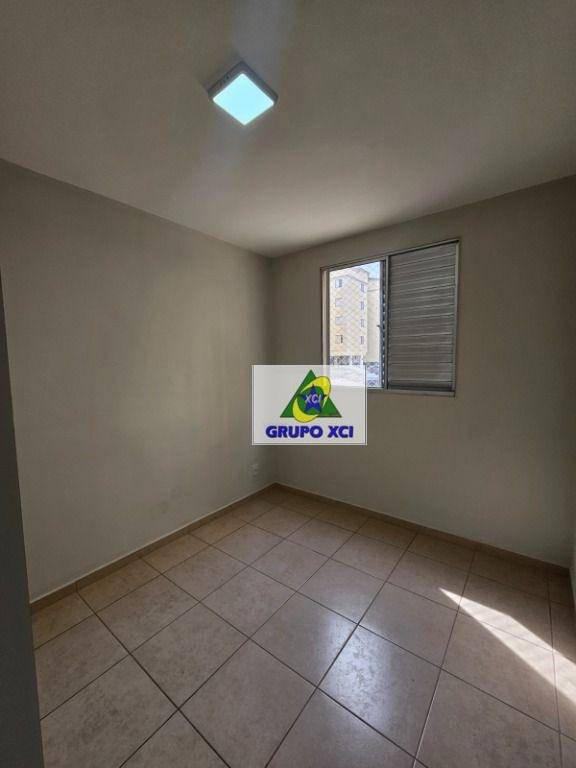 Apartamento à venda com 2 quartos, 56m² - Foto 18