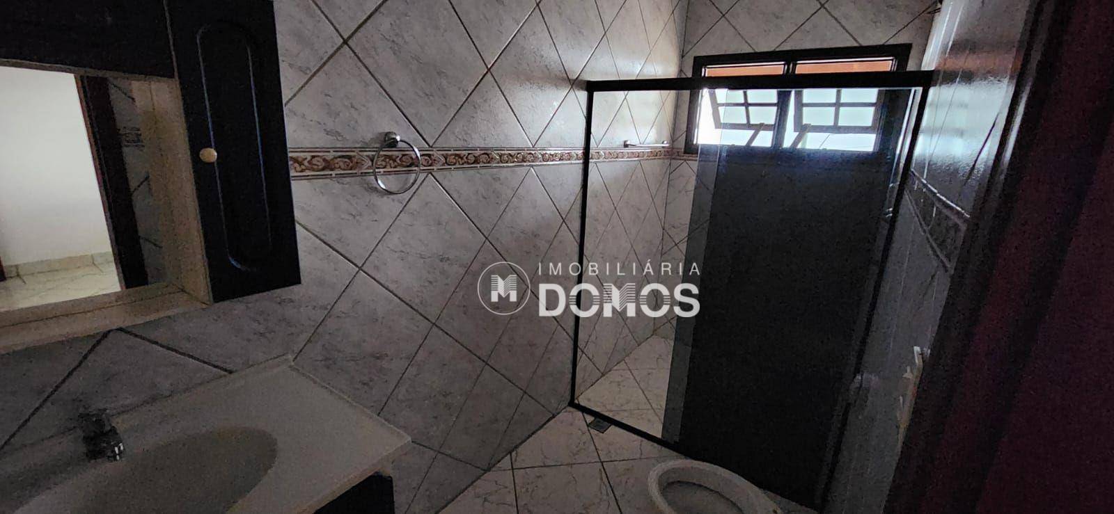 Casa à venda com 3 quartos, 280m² - Foto 7