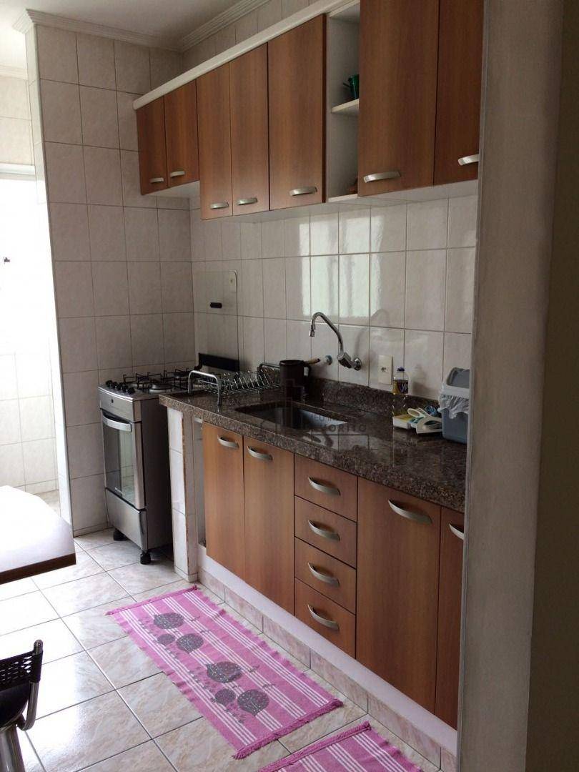 Apartamento à venda com 2 quartos, 60m² - Foto 5