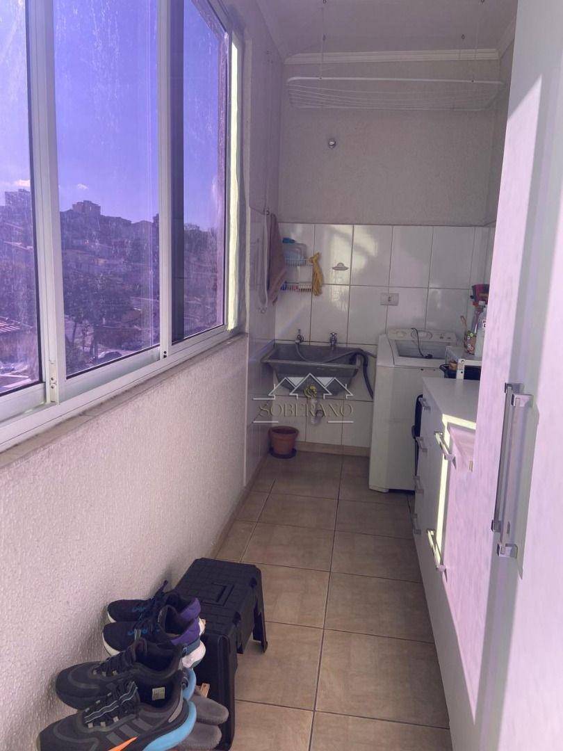 Sobrado à venda com 3 quartos, 238M2 - Foto 18