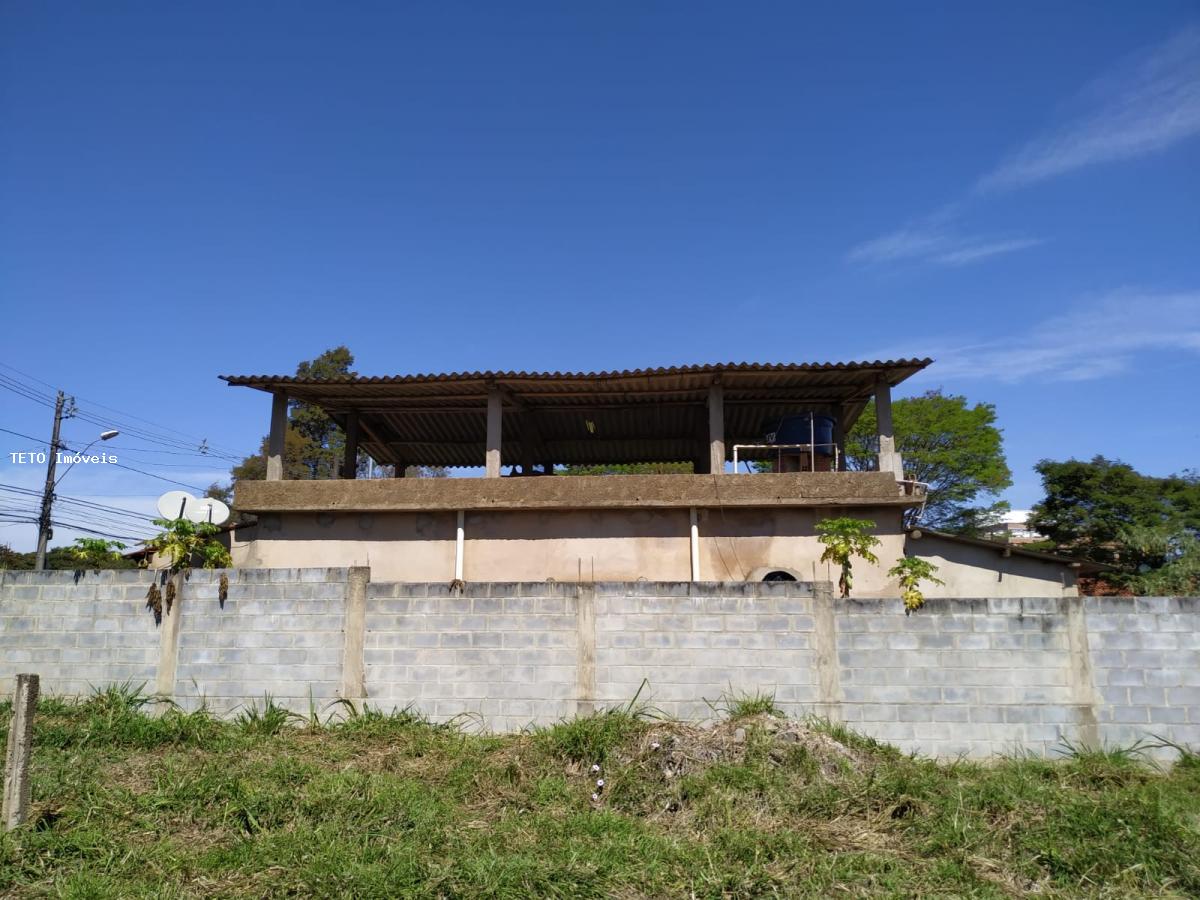 Casa à venda com 2 quartos, 300m² - Foto 13