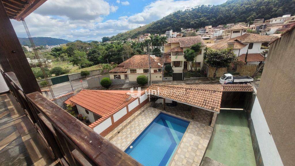 Casa de Condomínio à venda com 4 quartos, 276m² - Foto 28