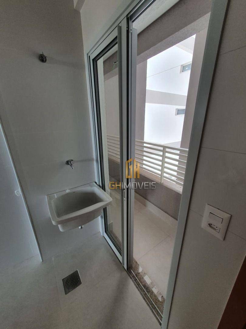 Apartamento à venda com 3 quartos, 154m² - Foto 15