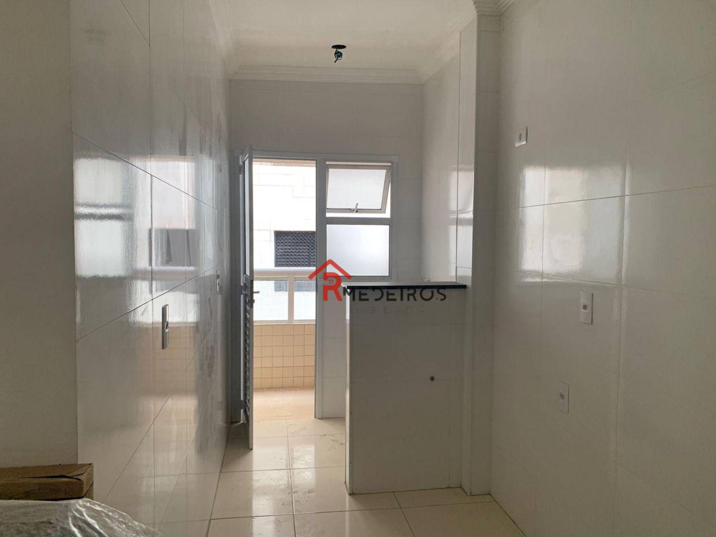 Apartamento à venda com 2 quartos, 66m² - Foto 9