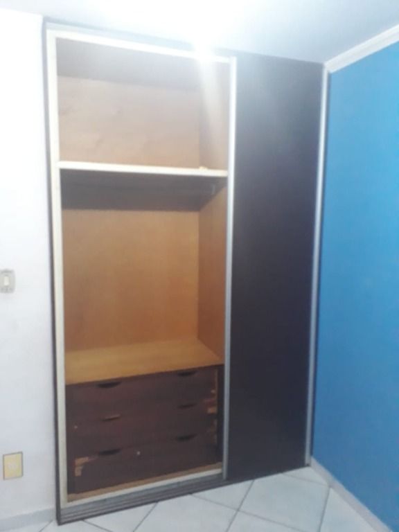 Apartamento à venda com 2 quartos, 69m² - Foto 3