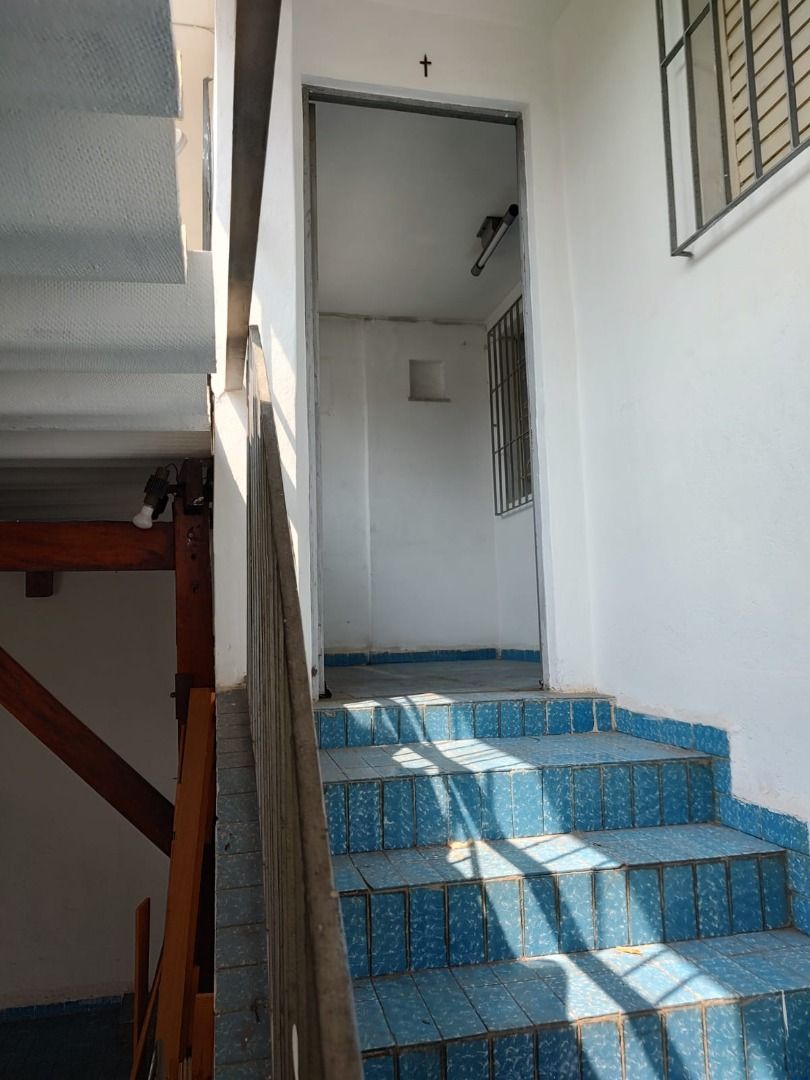 Casa à venda com 3 quartos, 172M2 - Foto 2