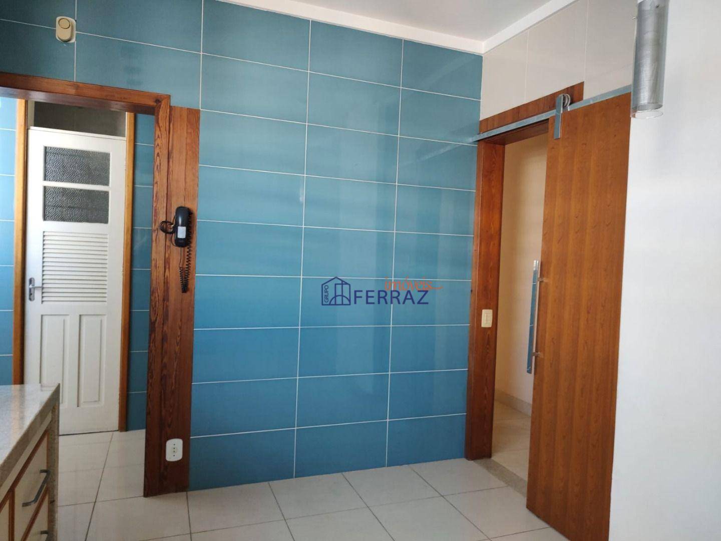 Apartamento à venda com 3 quartos, 140m² - Foto 13