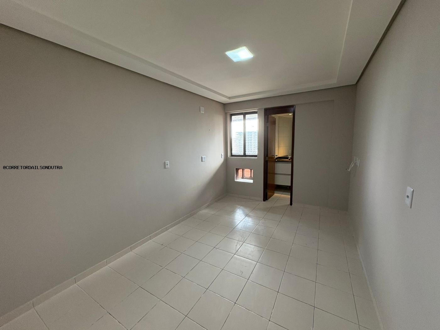 Apartamento à venda com 4 quartos, 156m² - Foto 15