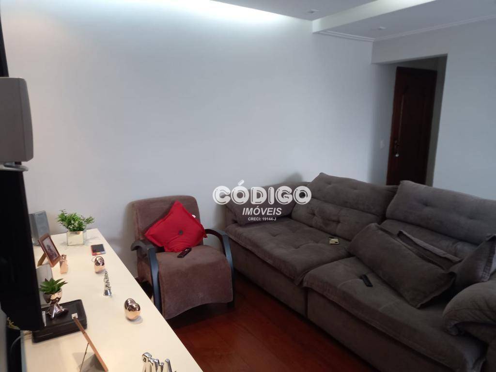 Apartamento à venda com 3 quartos, 90m² - Foto 4